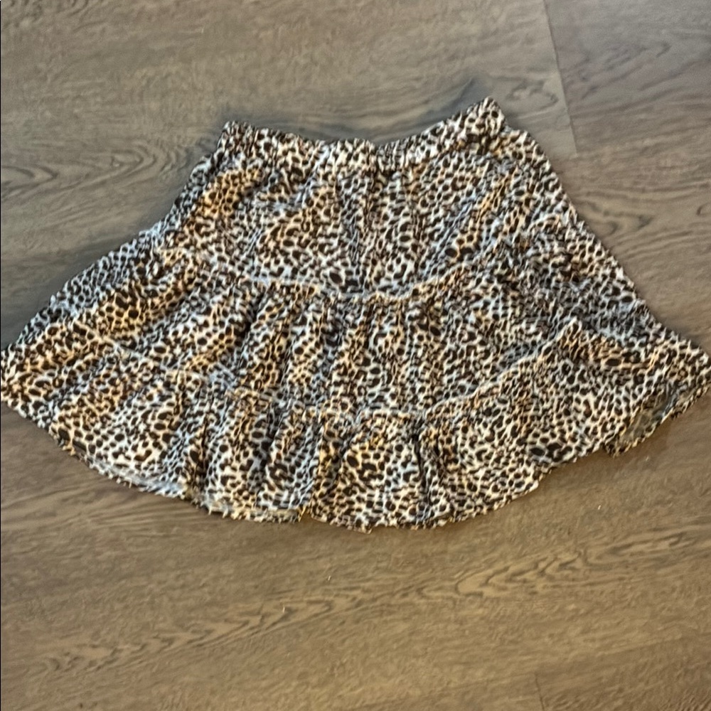 SHEIN Tan Cream Skater Mini Skirt Tiered Casual-New Without Tags-Never Worn